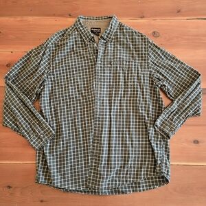Casual Men's Green Checkered Shirt
